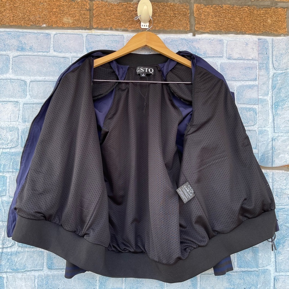 GSTQ Convertible Baseball Jacket Cape Size small  In Midnight . - Picture 7 of 16